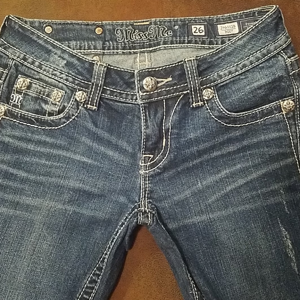 Miss Me Bootcut Jeans Size 26